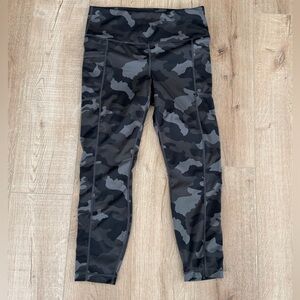 90 Degree by Reflex Camo Leggings Gray Black High Rise L